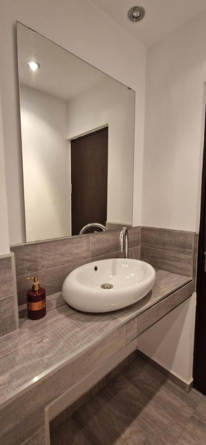 Old Town Apartment Bucharest Luaran gambar