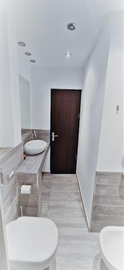 Old Town Apartment Bucharest Luaran gambar
