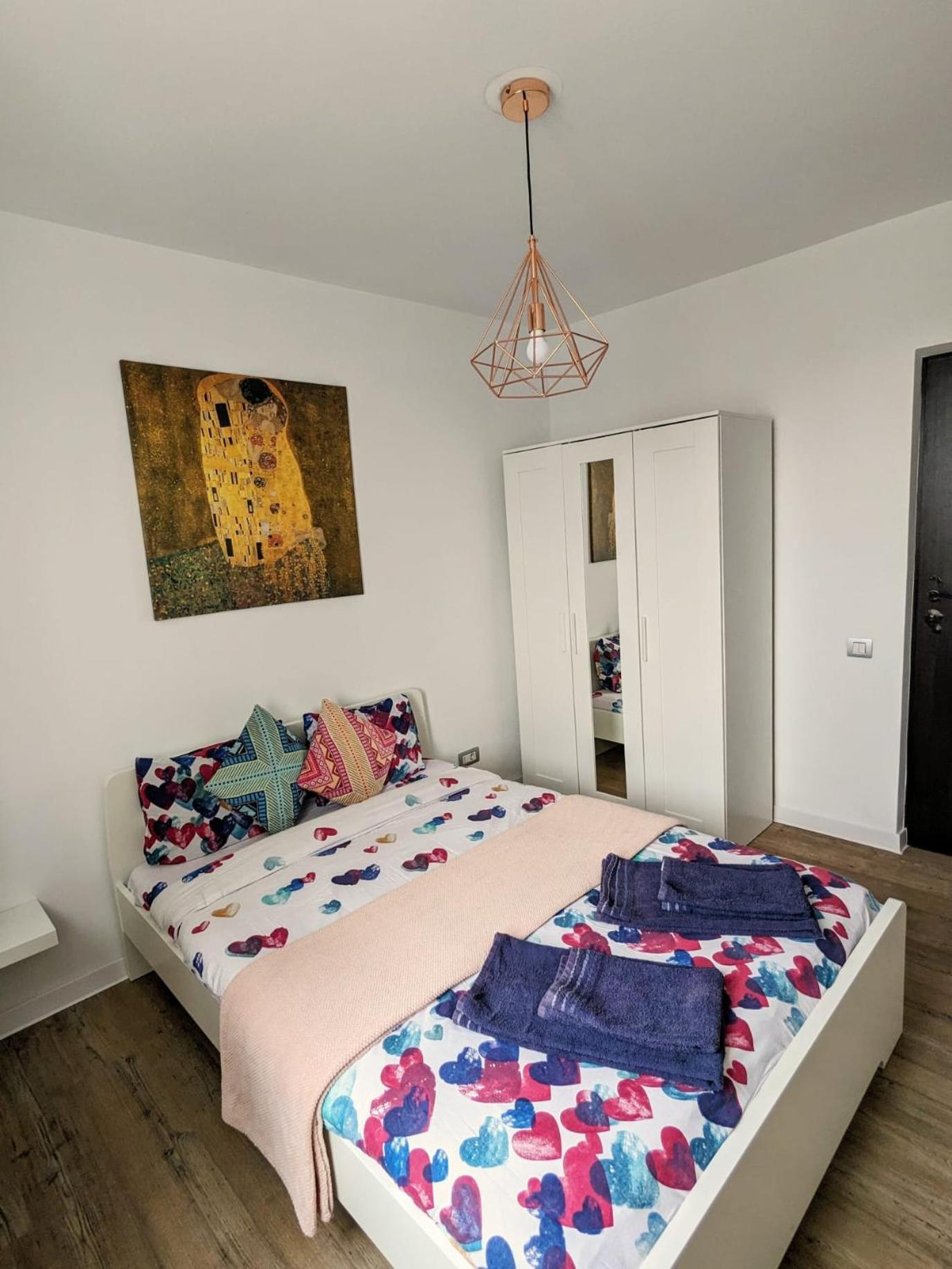 Old Town Apartment Bucharest Luaran gambar