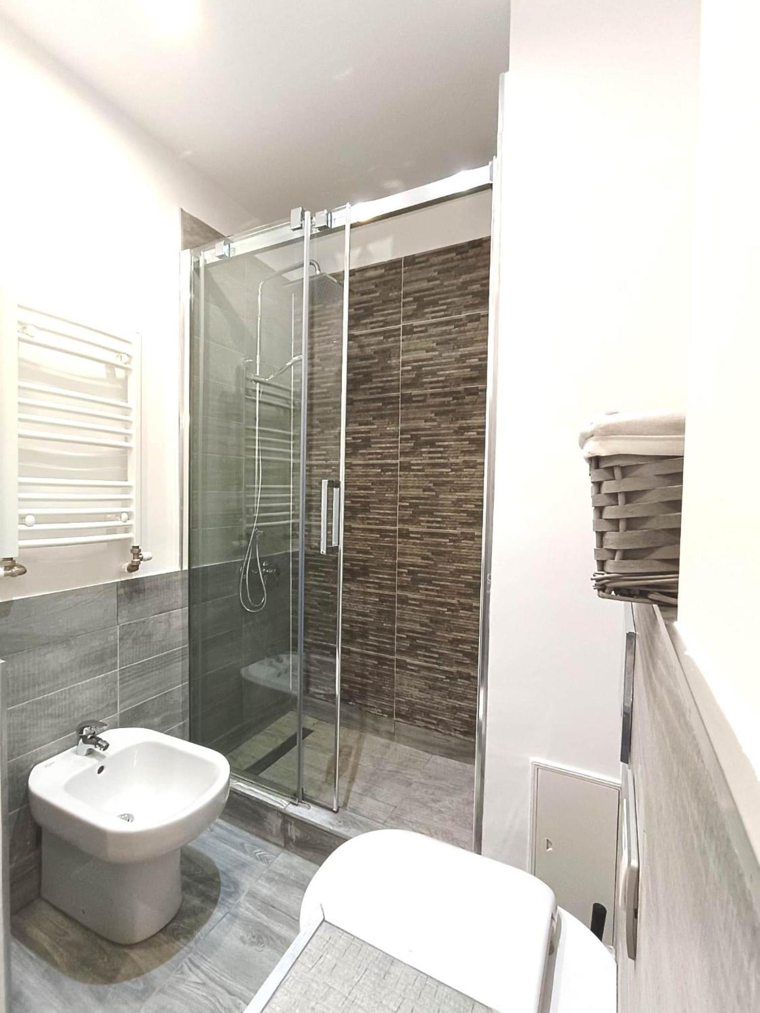 Old Town Apartment Bucharest Luaran gambar